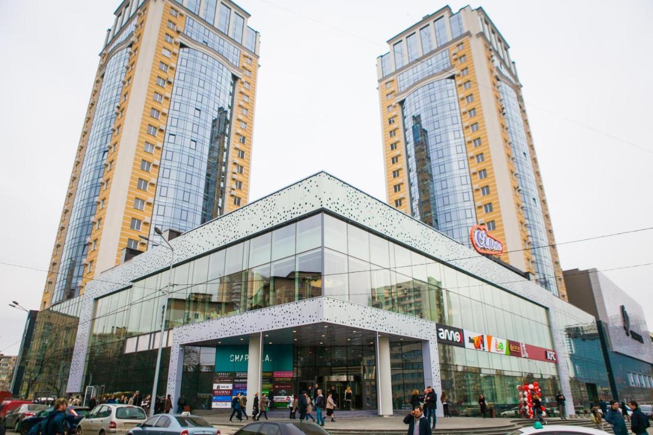 Black&White Apartment In Smart Plaza Kiev Eksteriør bilde